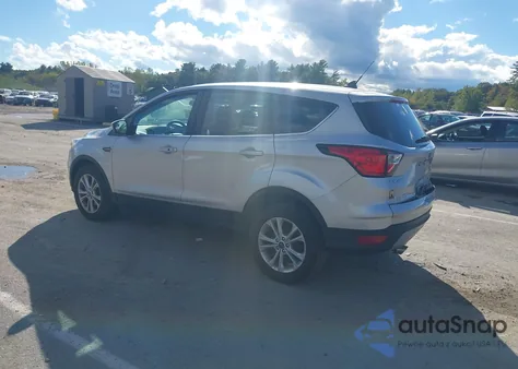 2019 Ford Escape Se from USA, damaged, VIN 1FMCU9GD5KUB42608